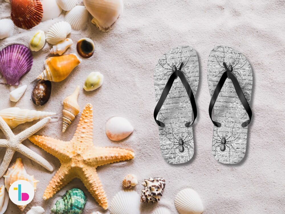 Spider design beach sandals